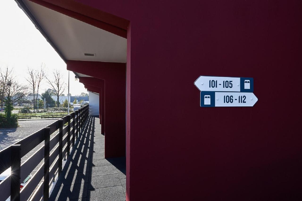 Kyriad Bordeaux - Merignac Aeroport Exterior photo