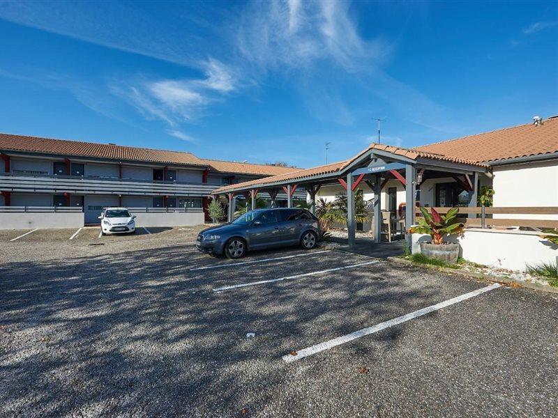 Kyriad Bordeaux - Merignac Aeroport Exterior photo